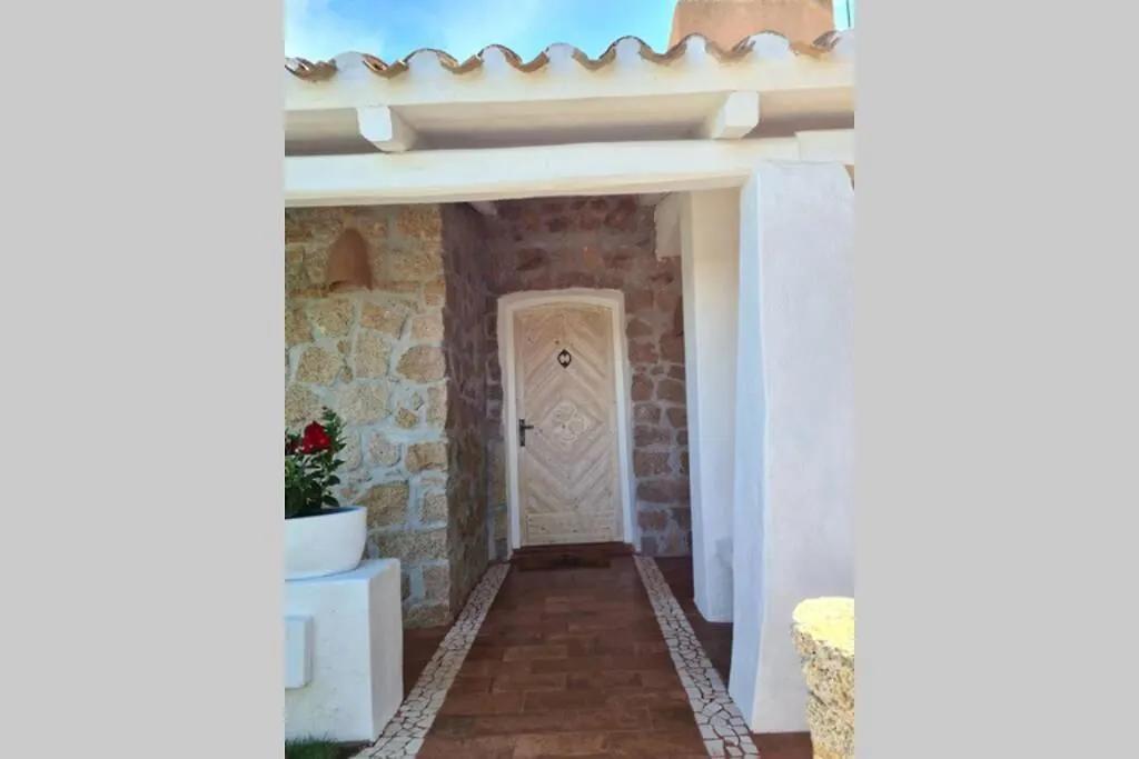 Holiday home Casa Mariu' ,Con Giardino Vista Mare Villa Liscia di Vacca Italy
